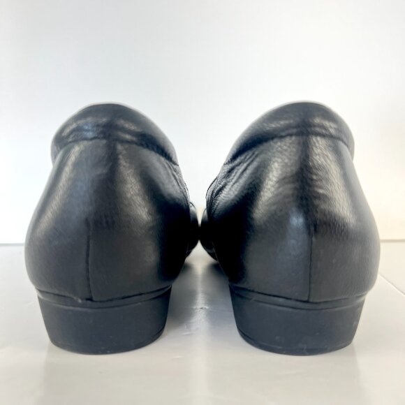 Sz 7.5 Clarks Blanche West Black Leather Buckle Embellishment Flats Women's Shoe - Picture 10 of 15